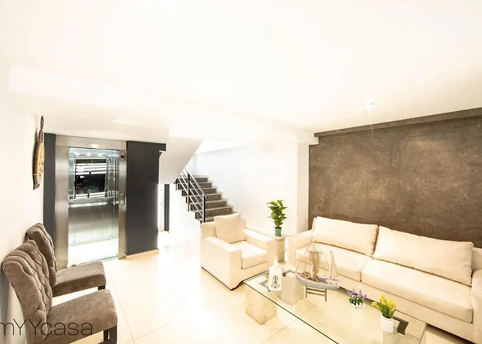 Nadal 303 - Brand New Park View Designer