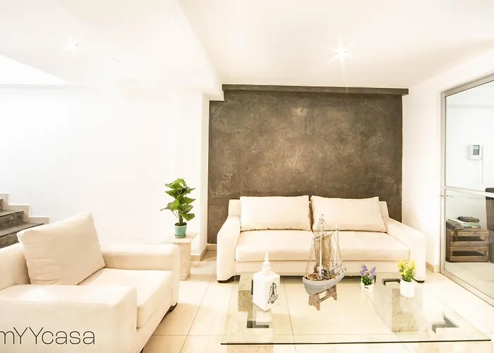 Nadal 303 - Brand New Park View Designer Apartamento