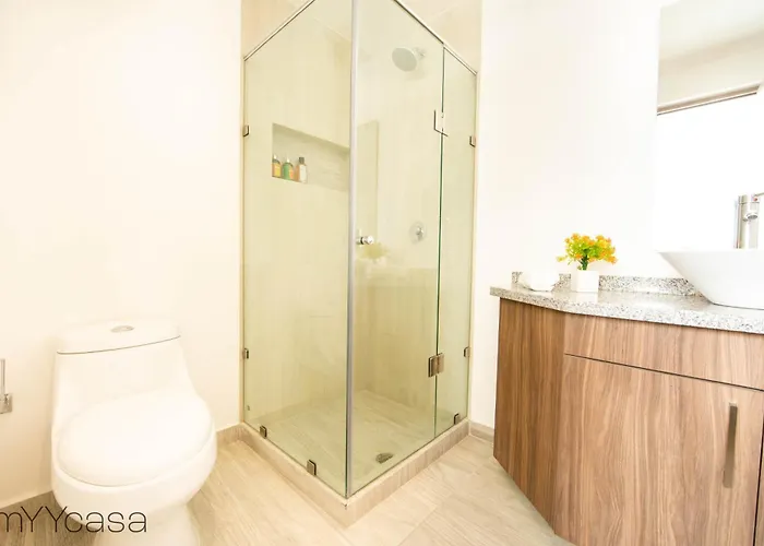 Nadal 303 - Brand New Park View Designer Apartamento *